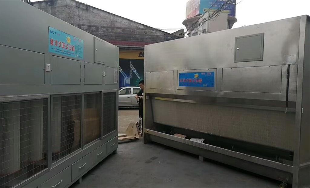 實(shí)木門窗除塵器粉塵處理好設(shè)備